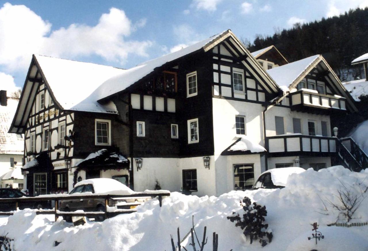 Hotel-Restaurant Zum Dorfkrug وينتربرغ المظهر الخارجي الصورة