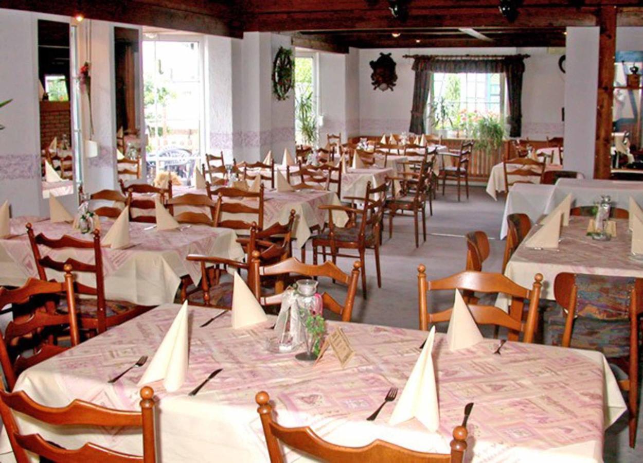 Hotel-Restaurant Zum Dorfkrug وينتربرغ المظهر الخارجي الصورة